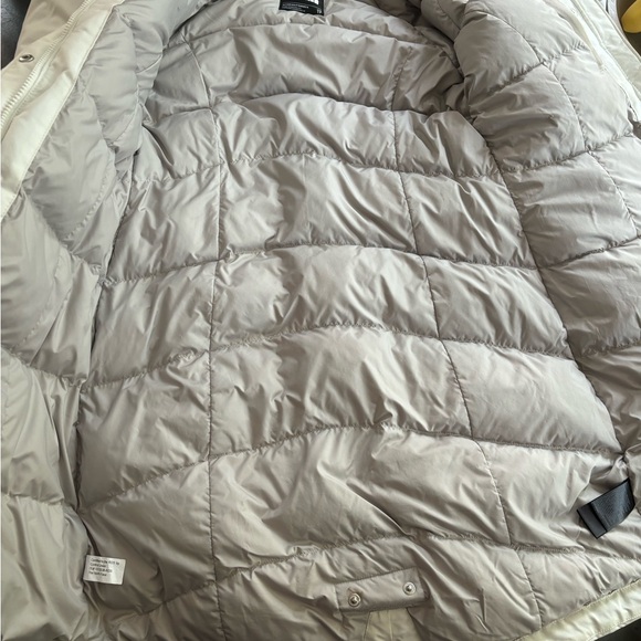 SOLD The North Face arctic parka - Picture 10 of 13